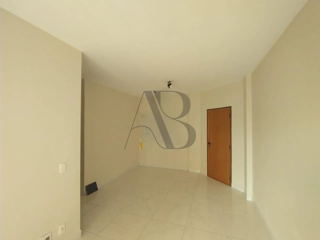 Apartamento locação condomínio Canadá - Foto 2