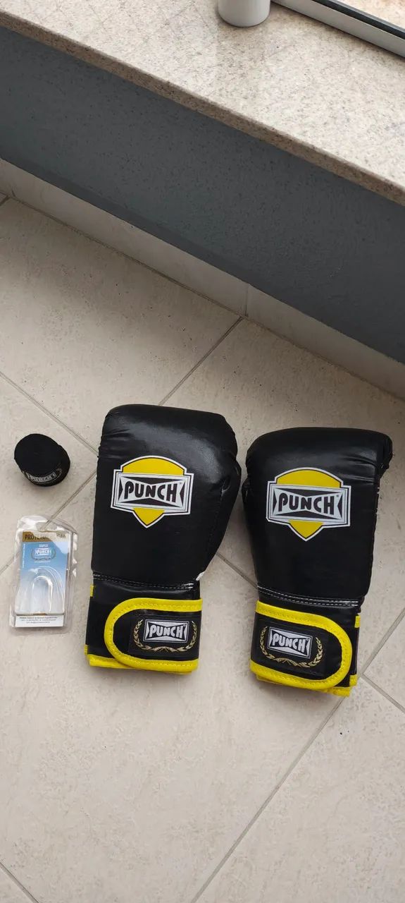 Saco de pancada com acessórios. - Foto 3