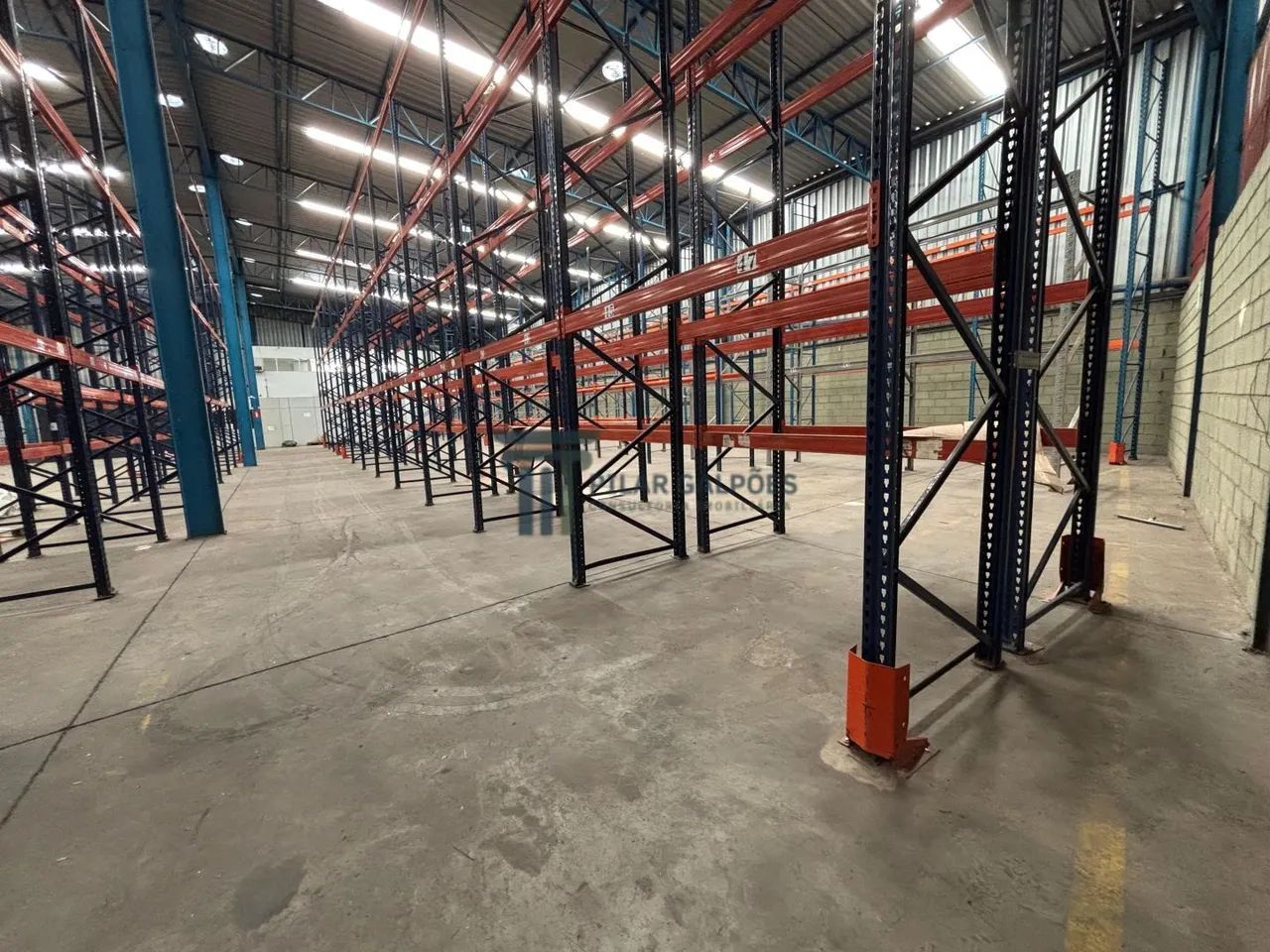 Galpão com Docas para alugar às margens da BR-040 (próximo do Ceasa) - Foto 4