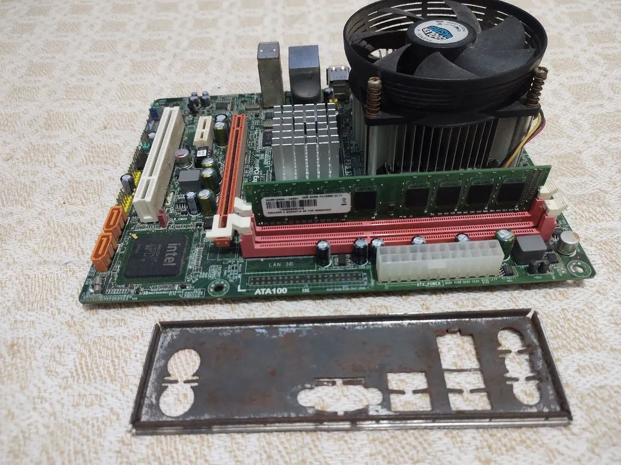 Placa mãe LGA 775/DDR3/PENTIUM DUAL CORE - Foto 3