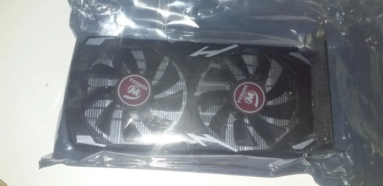 Placa de vídeo RX590
