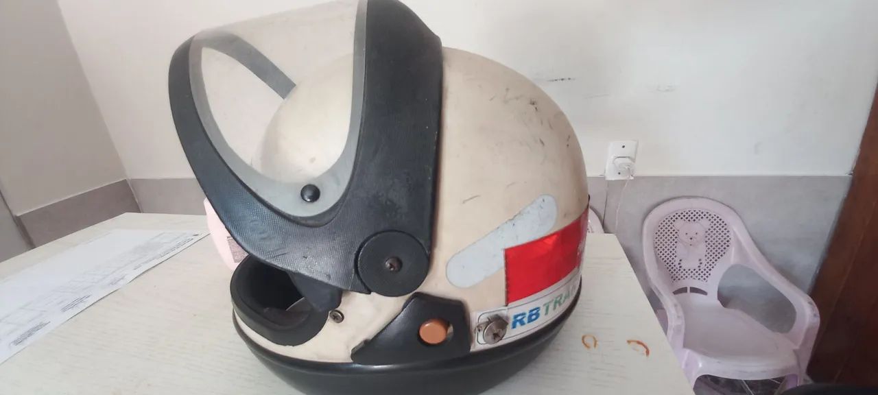 Capacete 58 em bom estado e mais barato do Acre - Foto 3