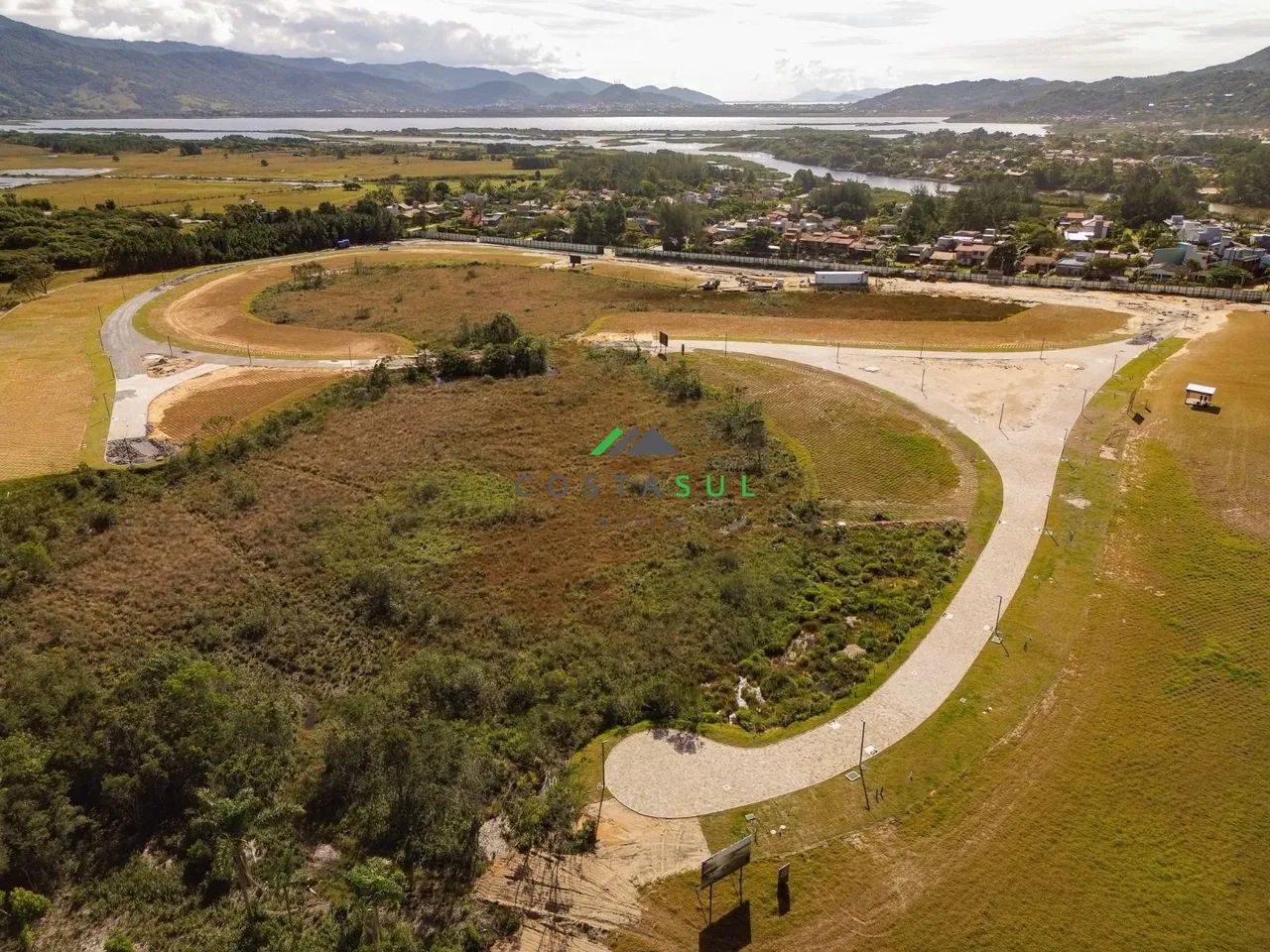 Condomínio Clareia  Praia da Barra (Garopaba/SC) - Foto 2