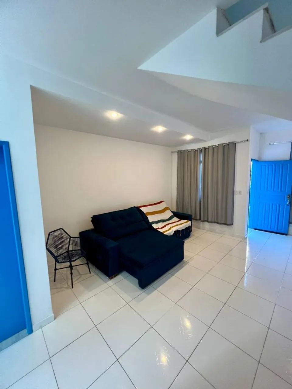 Casa Semi-Mobiliada com Painel Solar - Foto 3