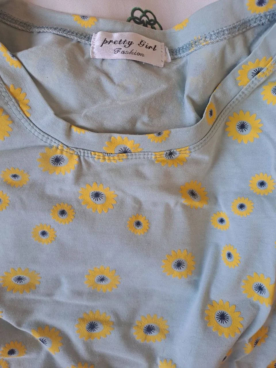 5 blusas tamanho M  - Foto 5