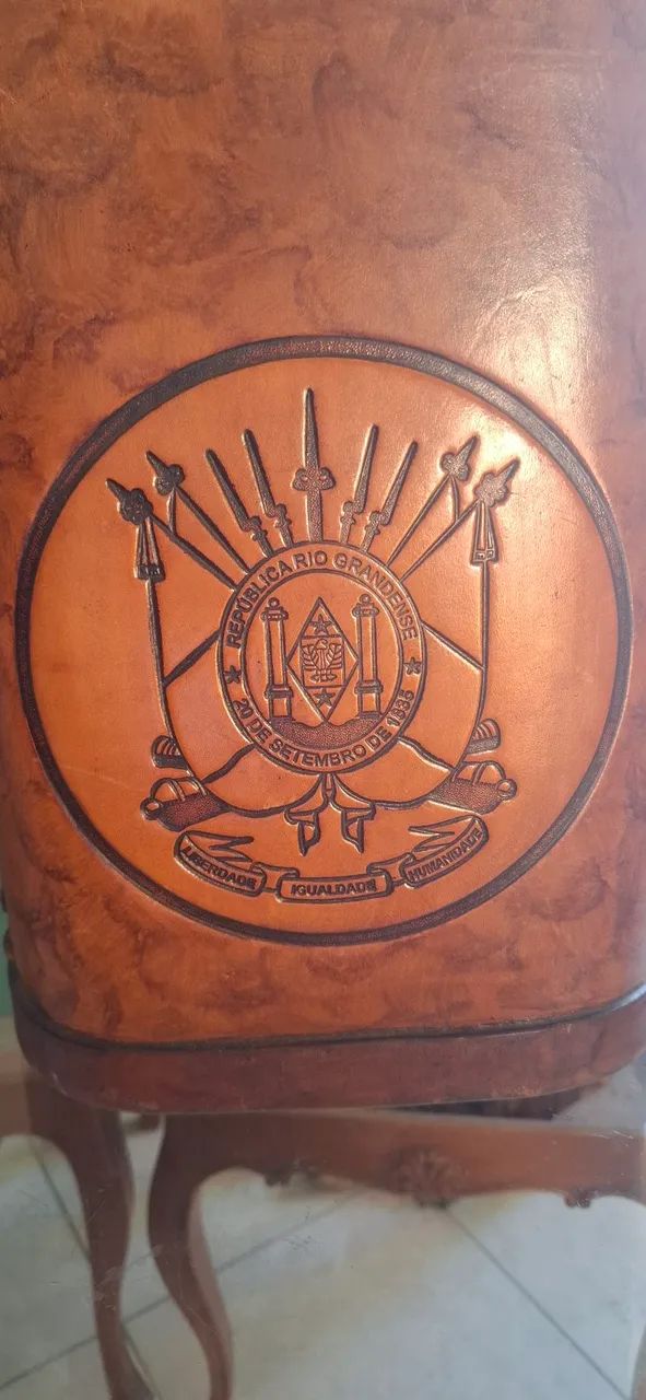 Bolsa de Couro Legítimo Artesanal - Nunca Usada - Foto 4