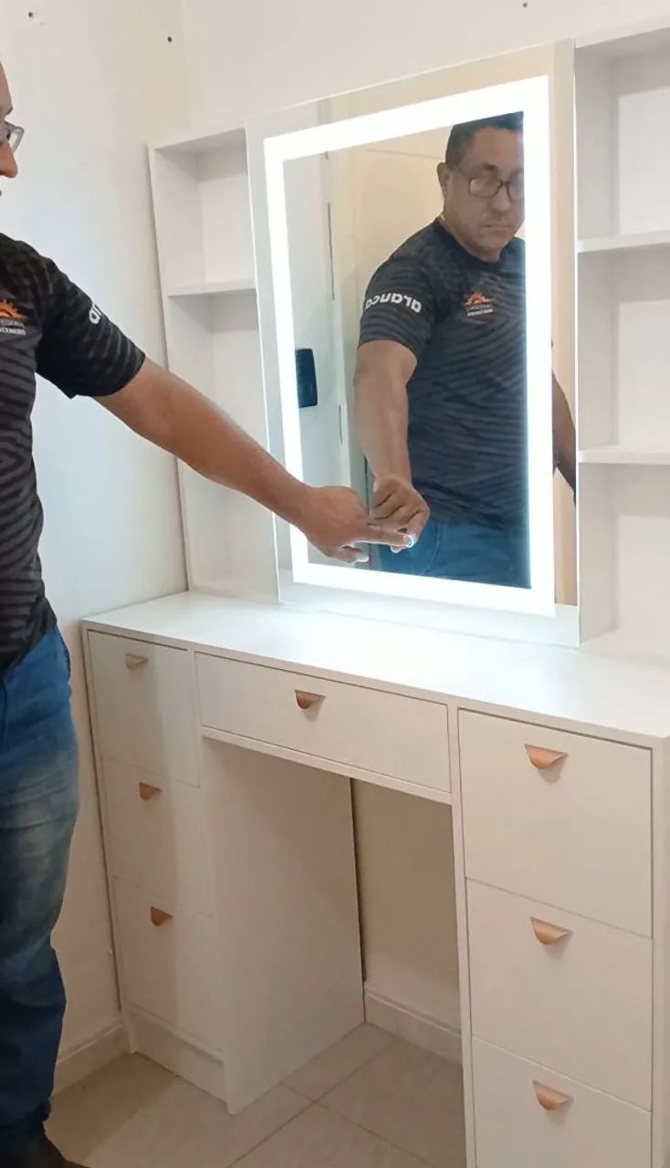 Camarim em MDF com LED no espelho  - Foto 2