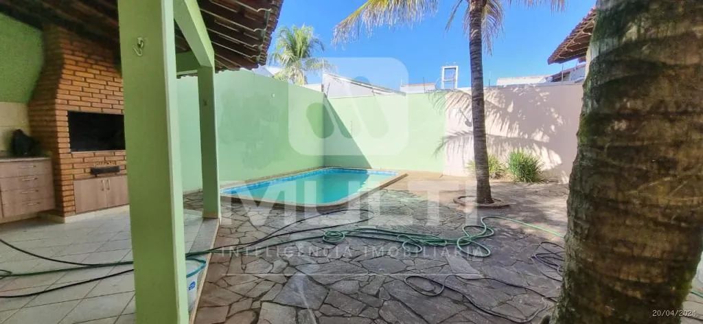 Casa - JARDIM KARAIBA