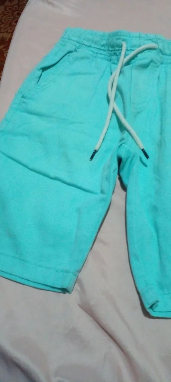 Camisetas e bermuda tamanho 12 - Foto 3
