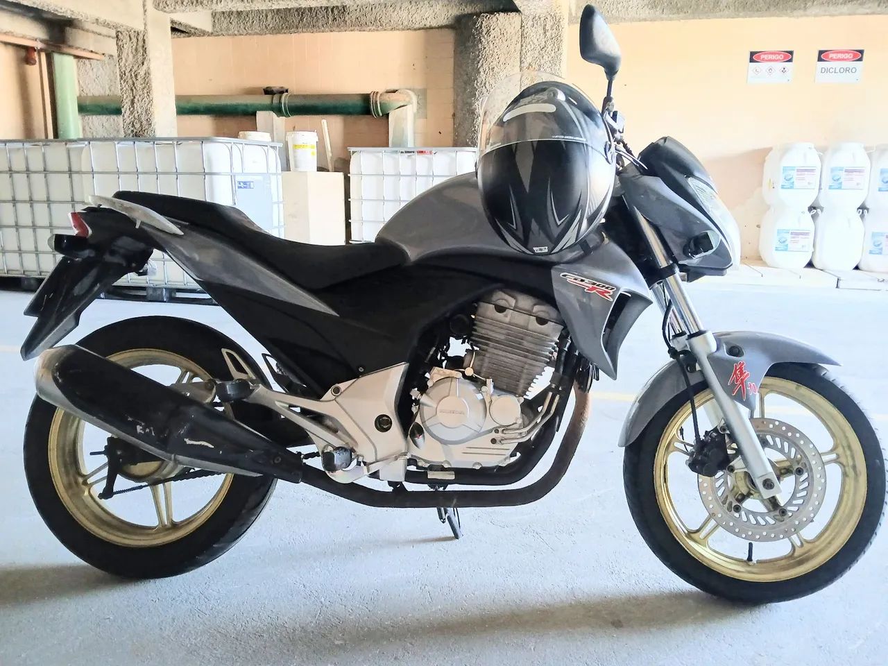 Honda CB300