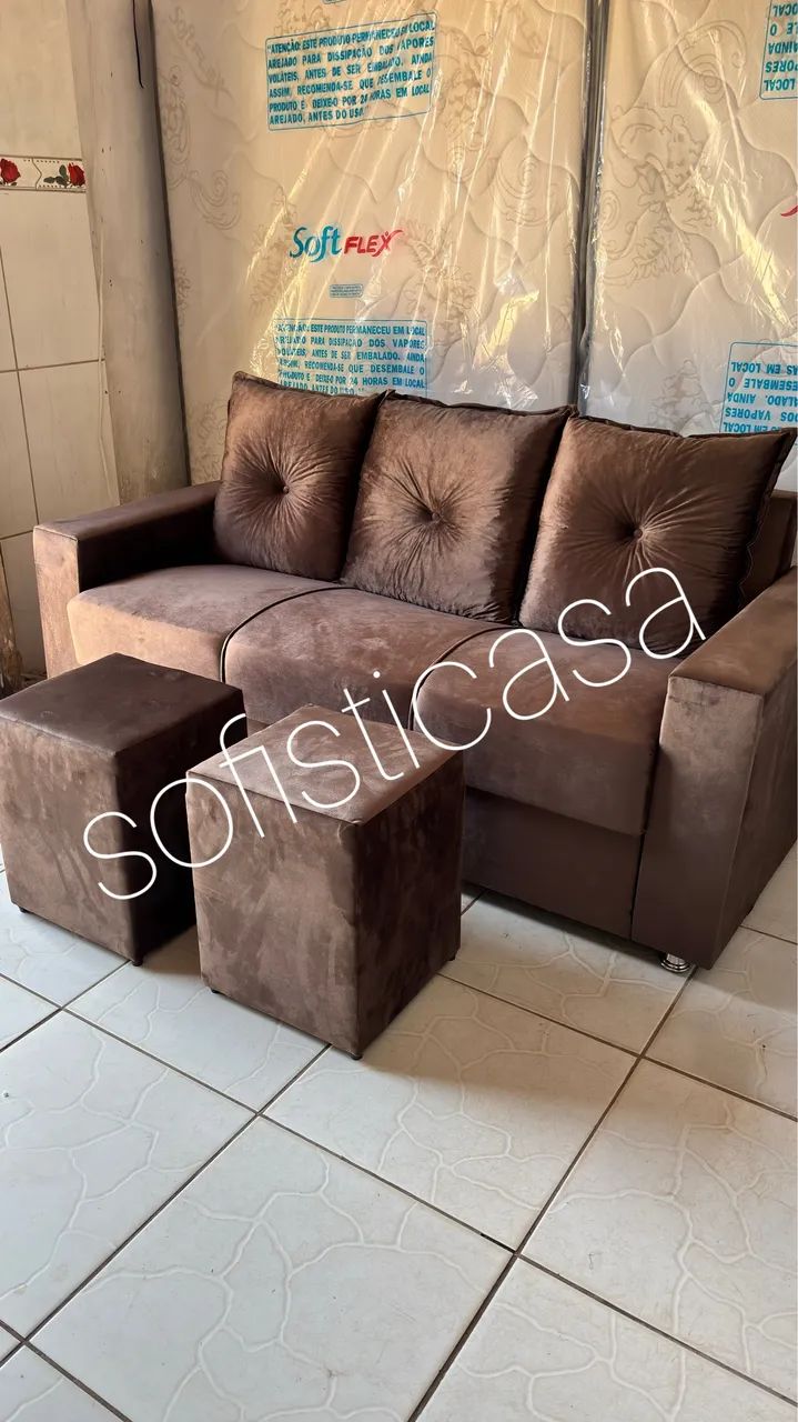 sofá 3 lugares com 2 pulf 