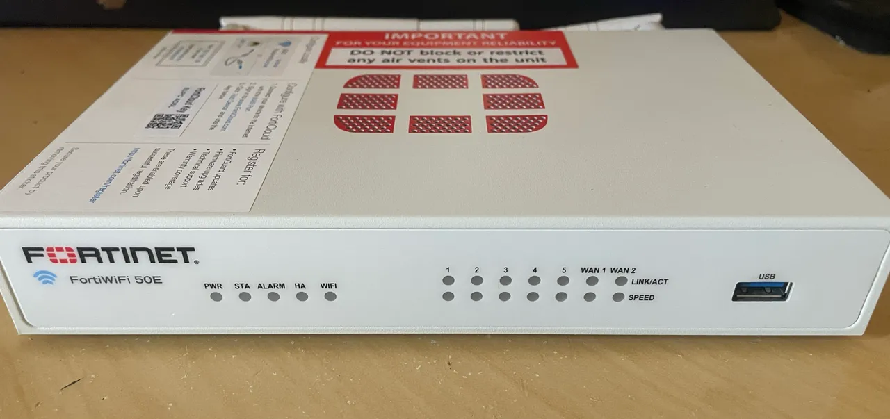 switch de rede Genius N-Way de 16 Portas - Conectividade e