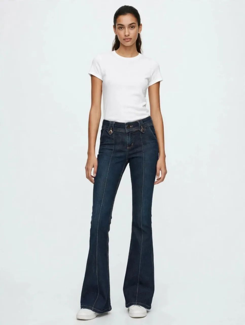 Calça jeans flare