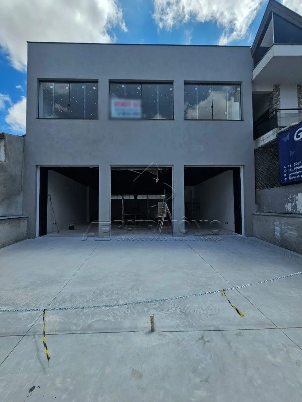 SALÃO COMERCIAL NO WANEL VILLE