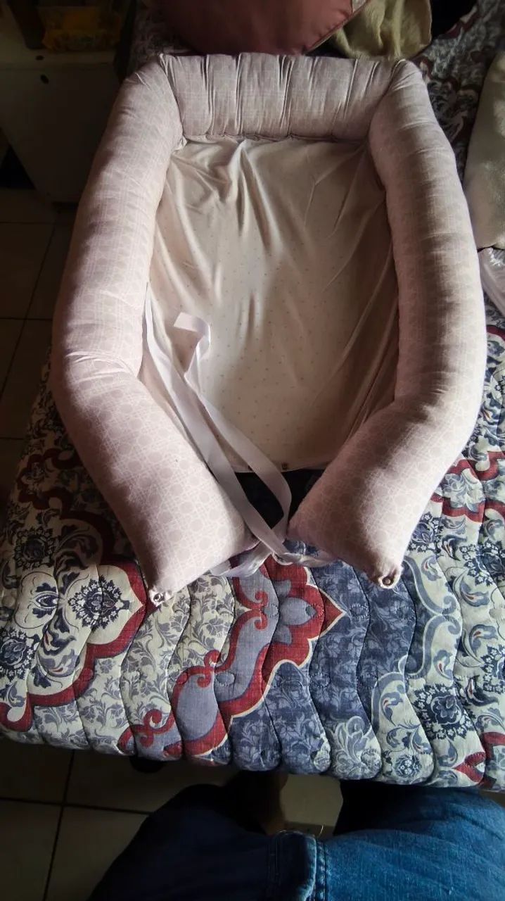  Ninho Redutor para Bebê com Mosquiteiro - Excelente Estado  - Foto 3