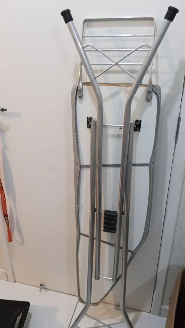 60,00 Tábua de passar roupa de alumínio  - Foto 2