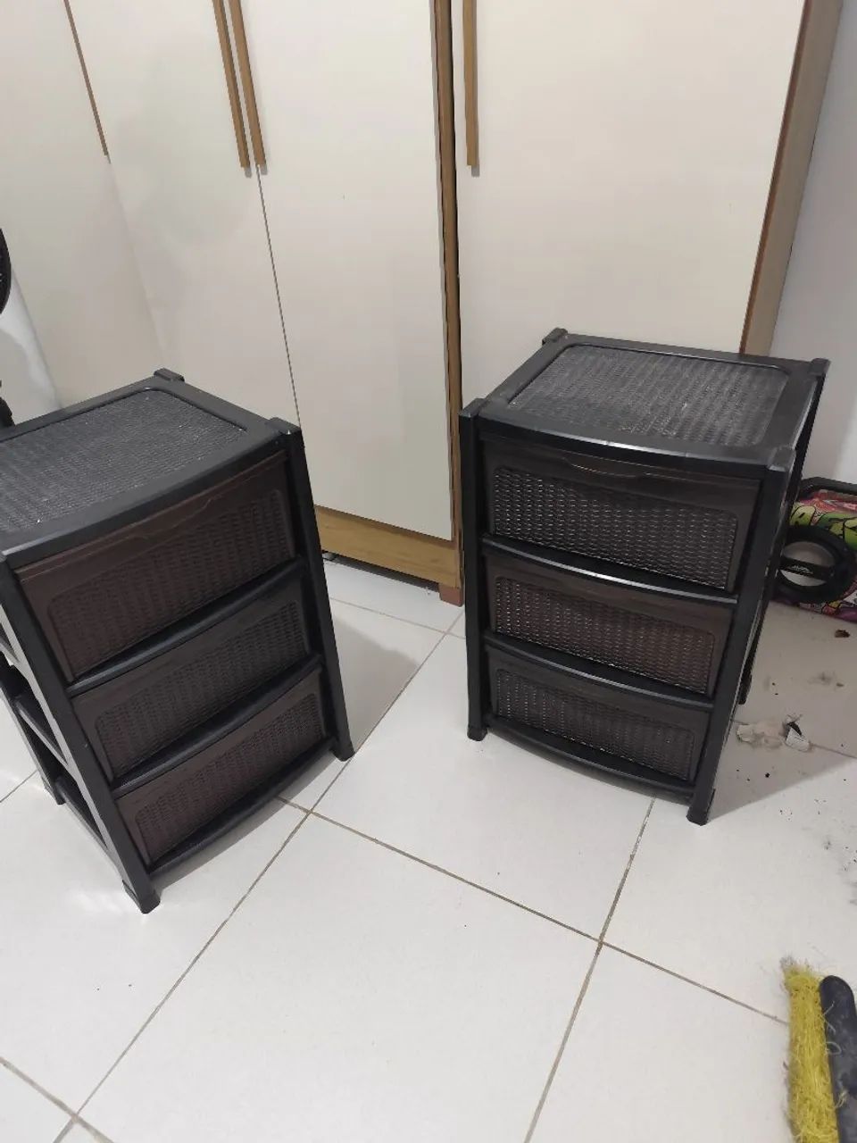 Vendo gaveteiro grande 100,00 cada