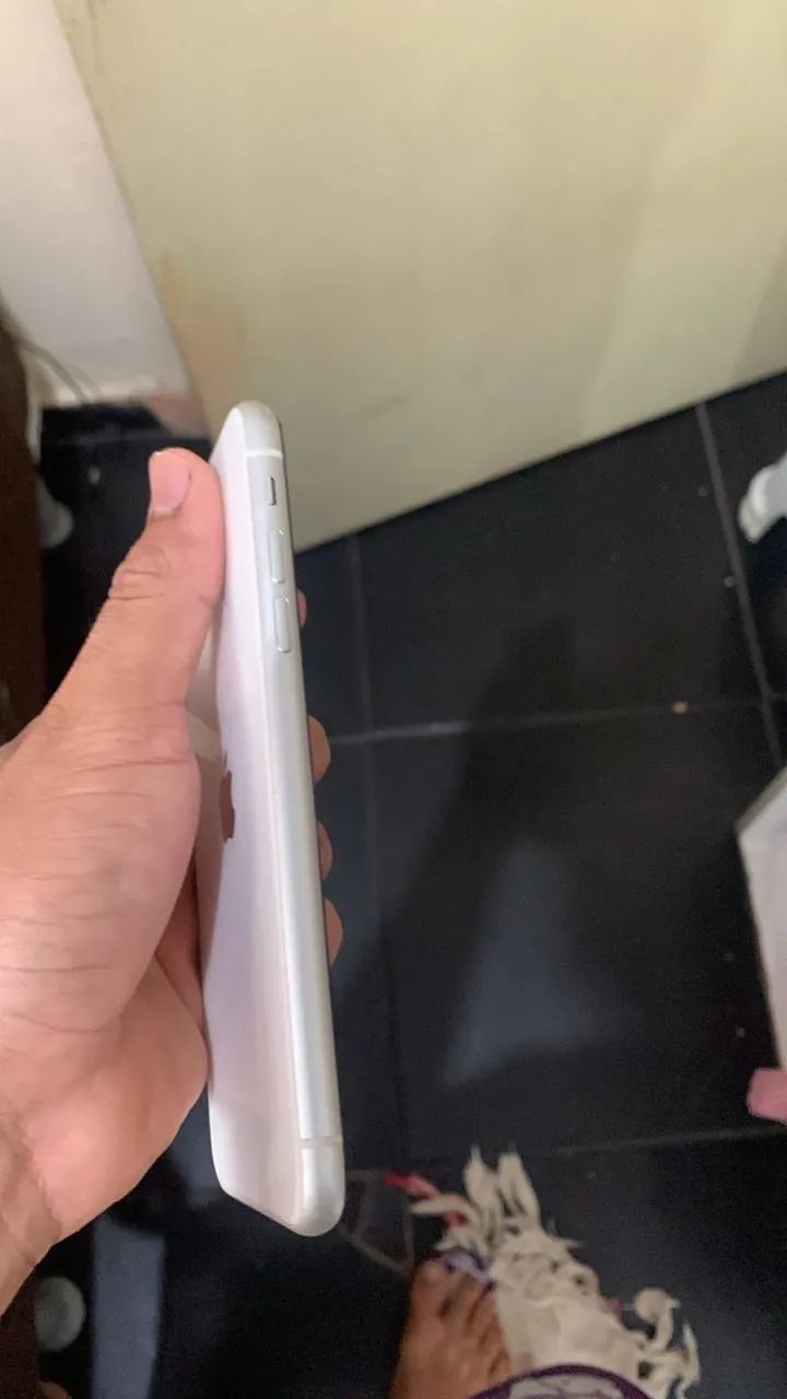 Celular iPhone 11 normal - Foto 4