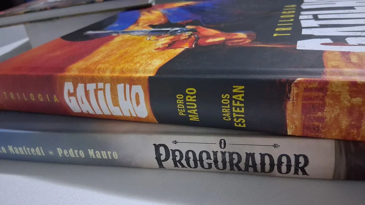 Combo de Hqs do faroeste: Trilogia Gatilho + O Procurador  - Foto 6