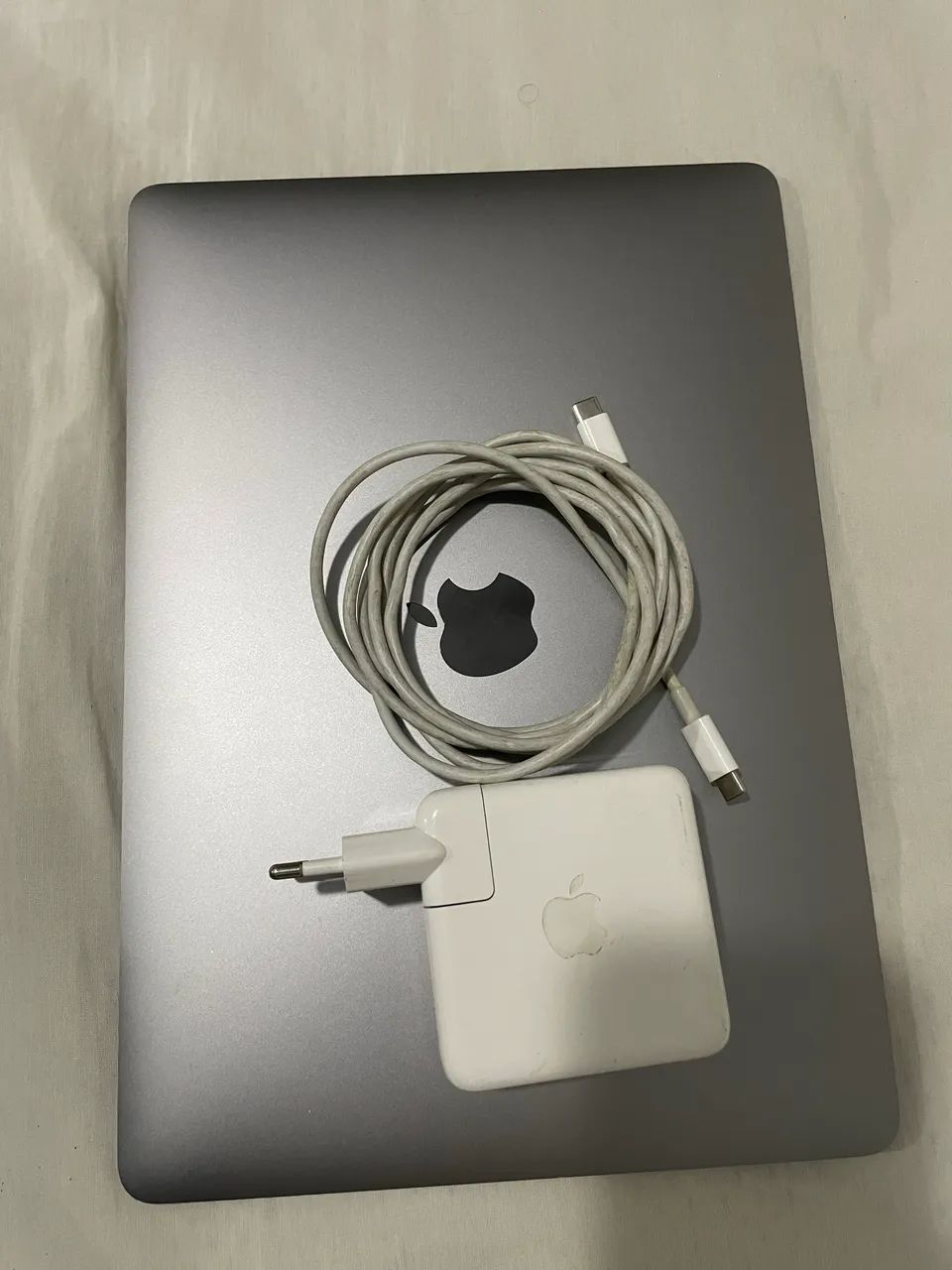 MacBook Pro 13 M1 2020 | 16GB RAM | 512GB SSD | Touch Bar
