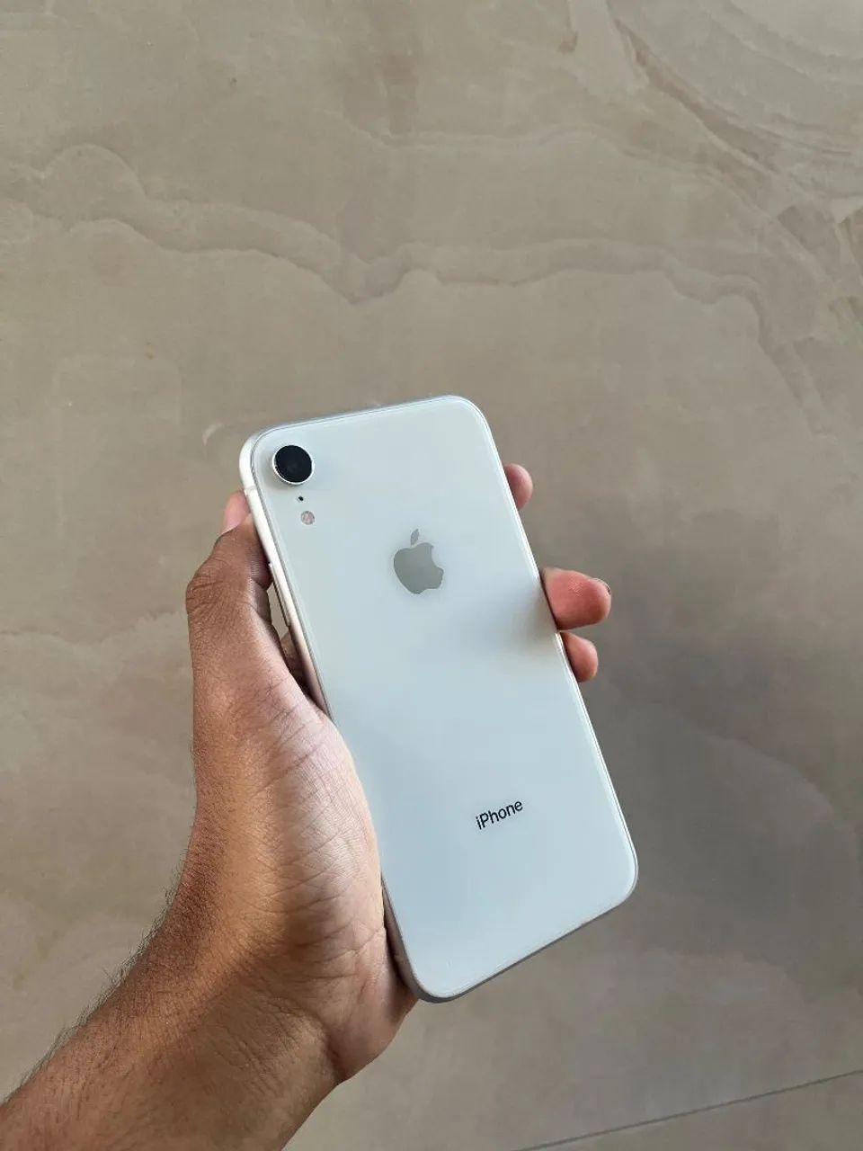 iPhone XR 64GB