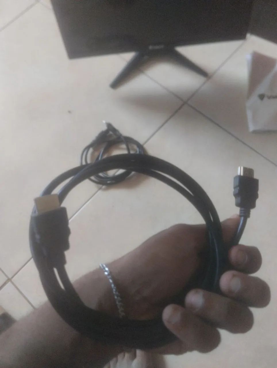 Monitor valianty 19 polegadas 60 hz  - Foto 4