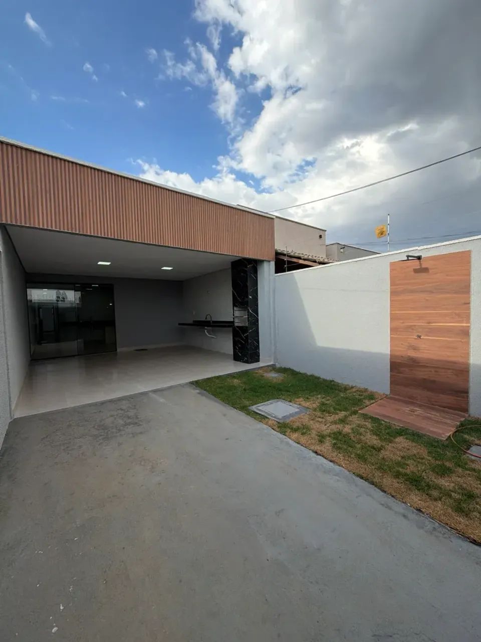 Casa 3/4 com suite - Entrada R$ 6.000,00 - Foto 2