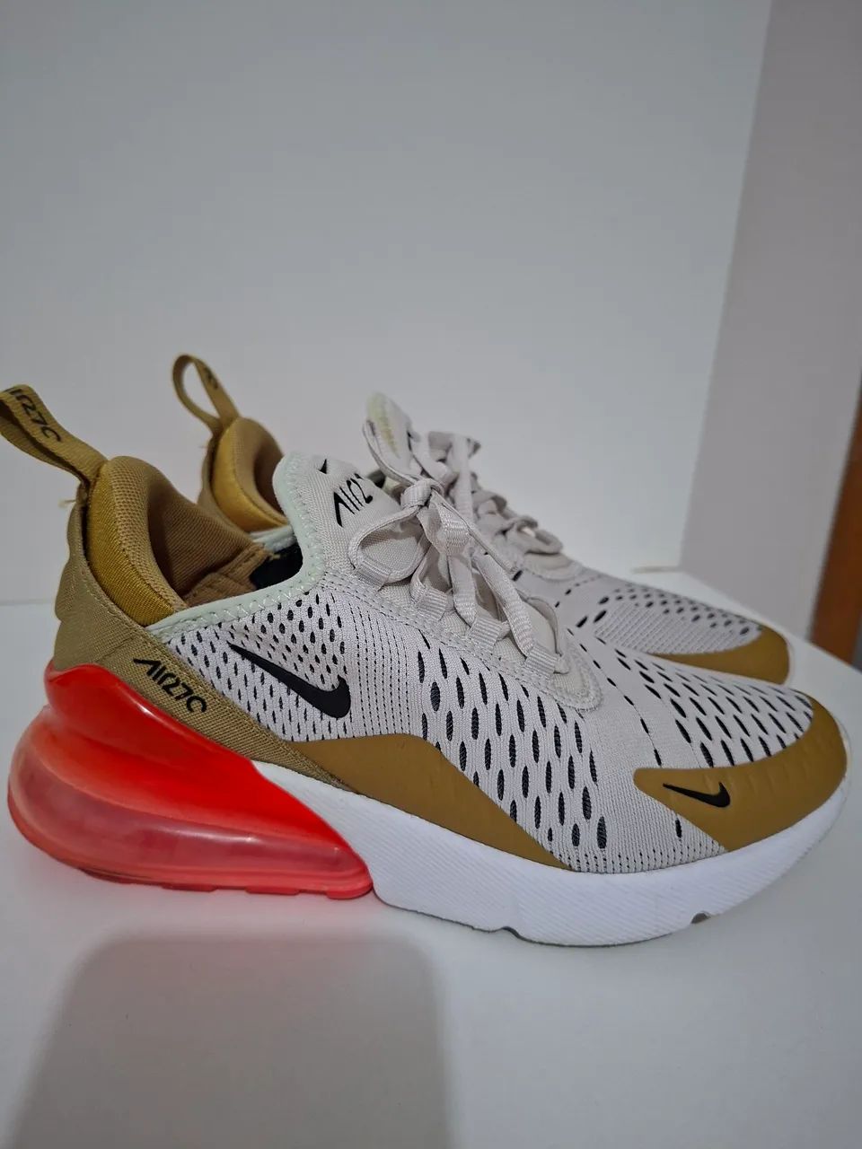 Tenis Nike Air Max 270 feminino - Foto 2