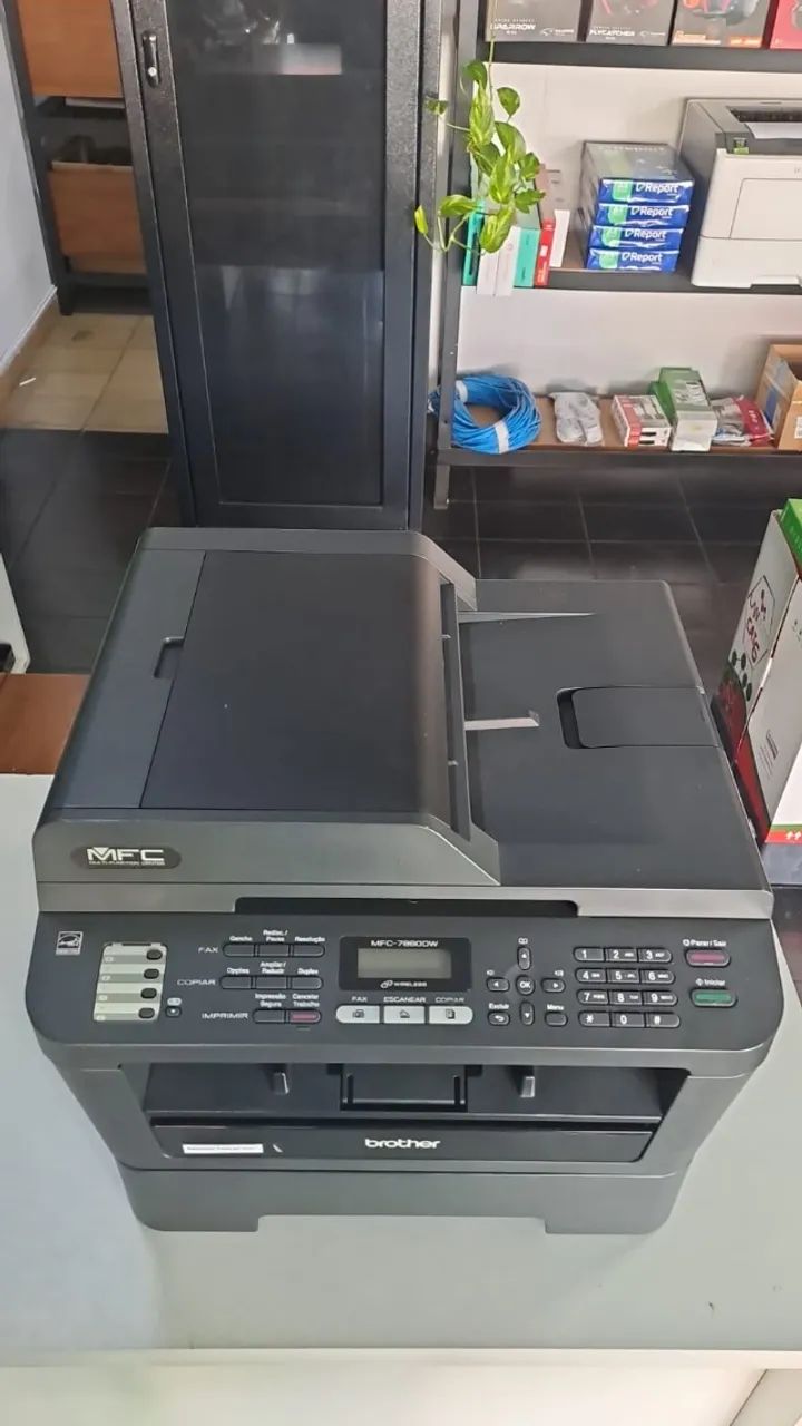 Impressora Multifuncional Laser Brother MFC-7860DW - Wi-Fi e Duplex - Foto 2