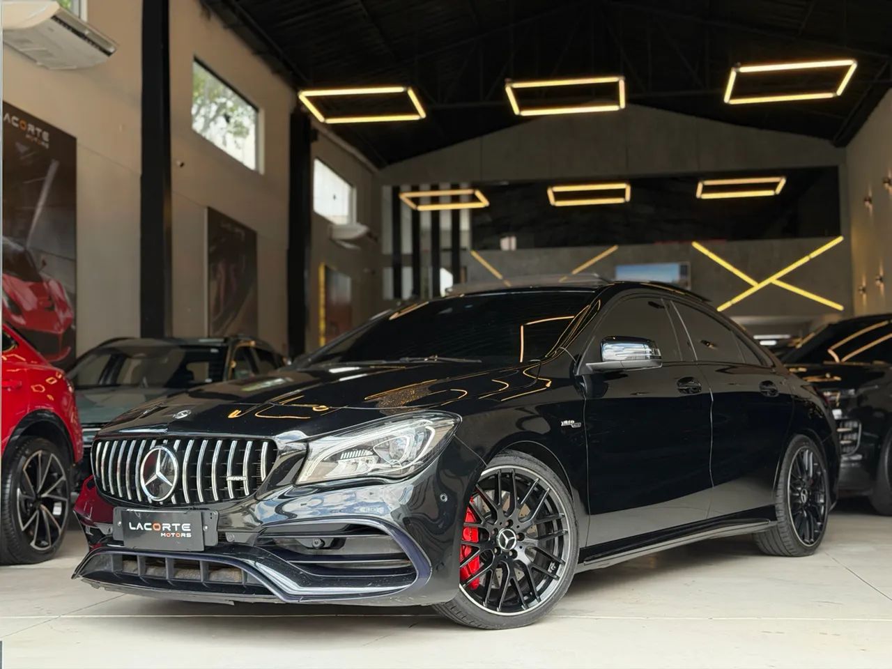 Mercedes-Benz Cla-45 Classe A45 AMG 4MATIC 2.0 Turbo Aut. 2018
