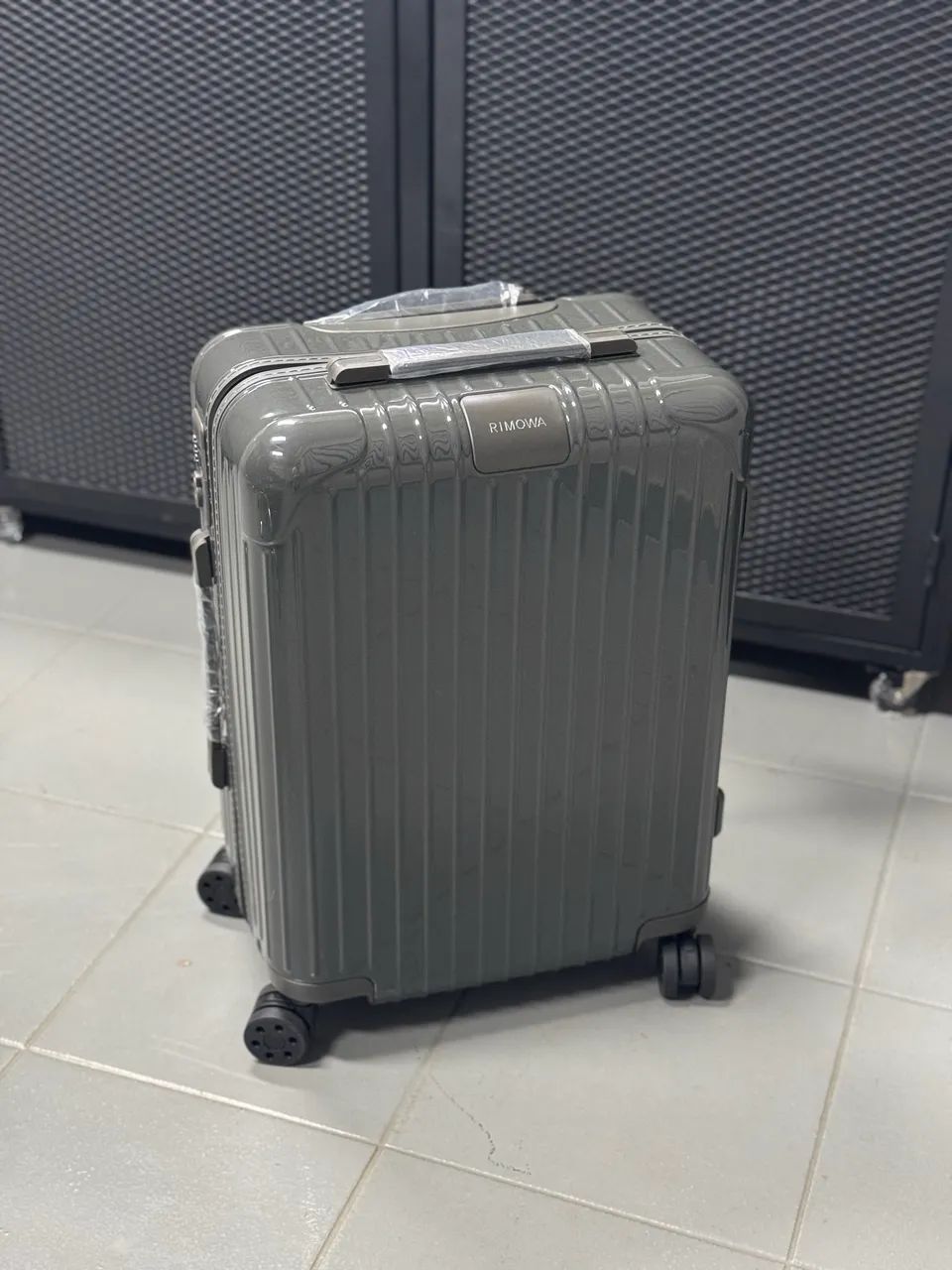 Mala Rimowa Essential  - Foto 4