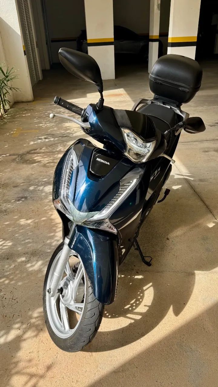 Honda SH150 com apenas 9500km
