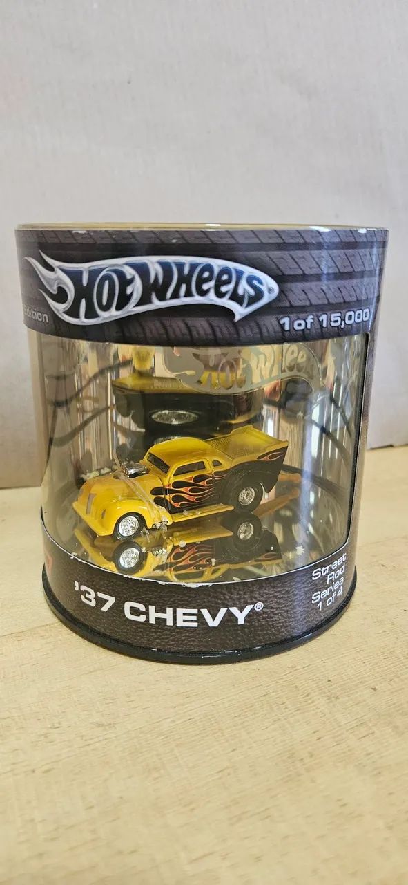 Carrinho Hot Wheels coleção 