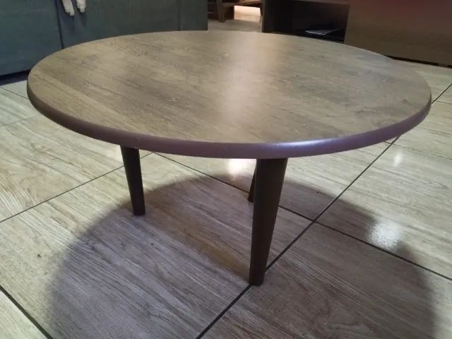 Mesa de centro pequena