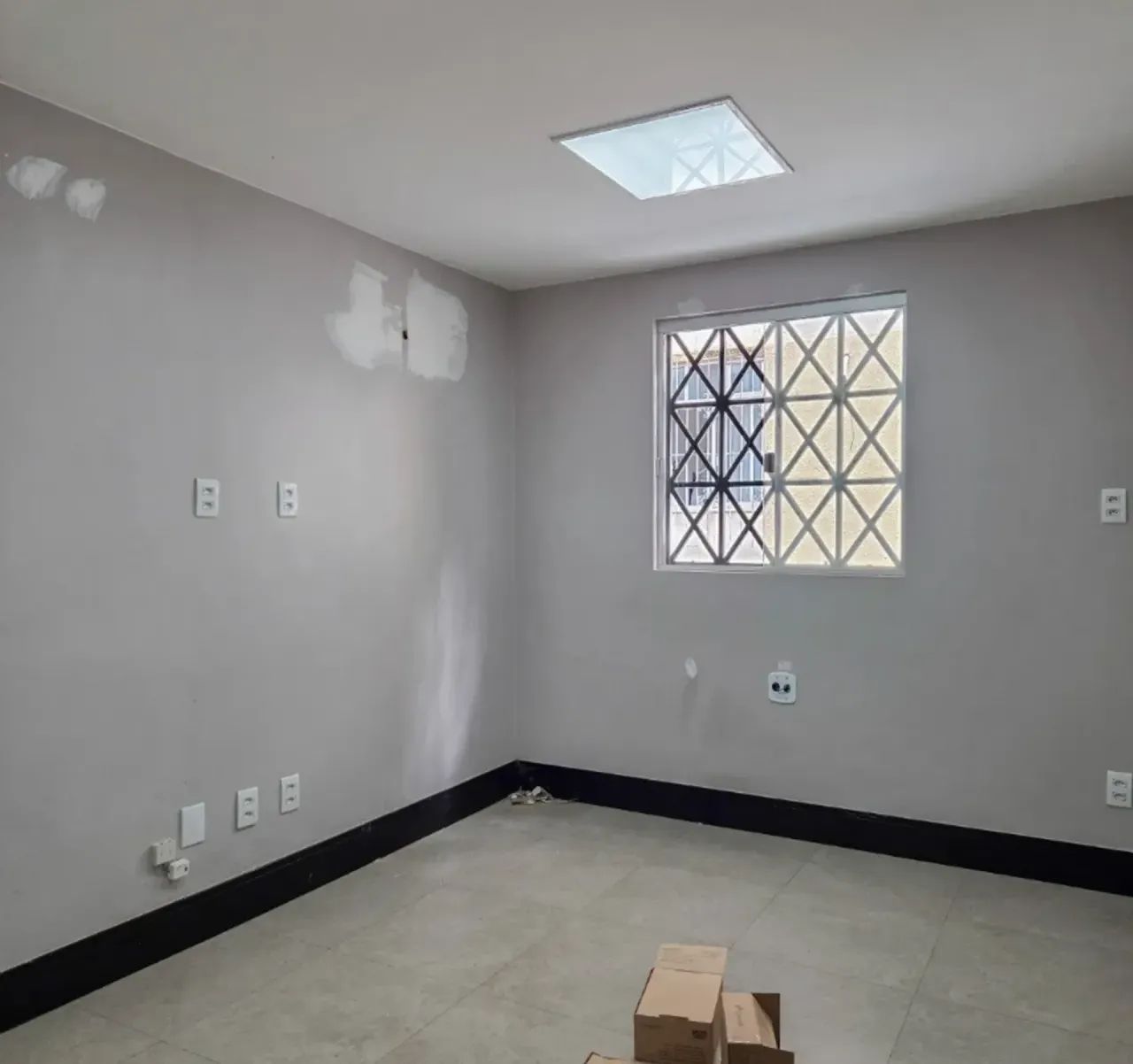 ALUGO IMÓVEL COMERCIAL AMPLO COM 8/4 E 7 VGS DE GARAGEM - NAZARÉ - Foto 4
