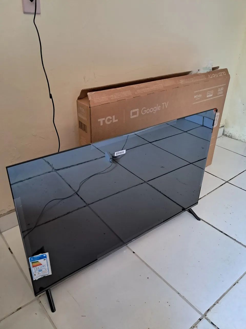Vendo tv TCL Nova na garantia 
