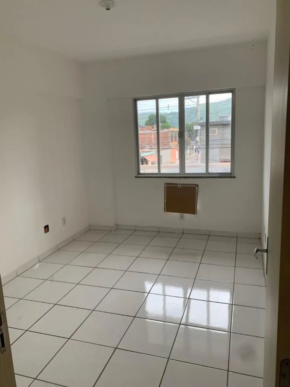 ALUGA-SE APARTAMENTO EM PADRE MIGUEL - Foto 5