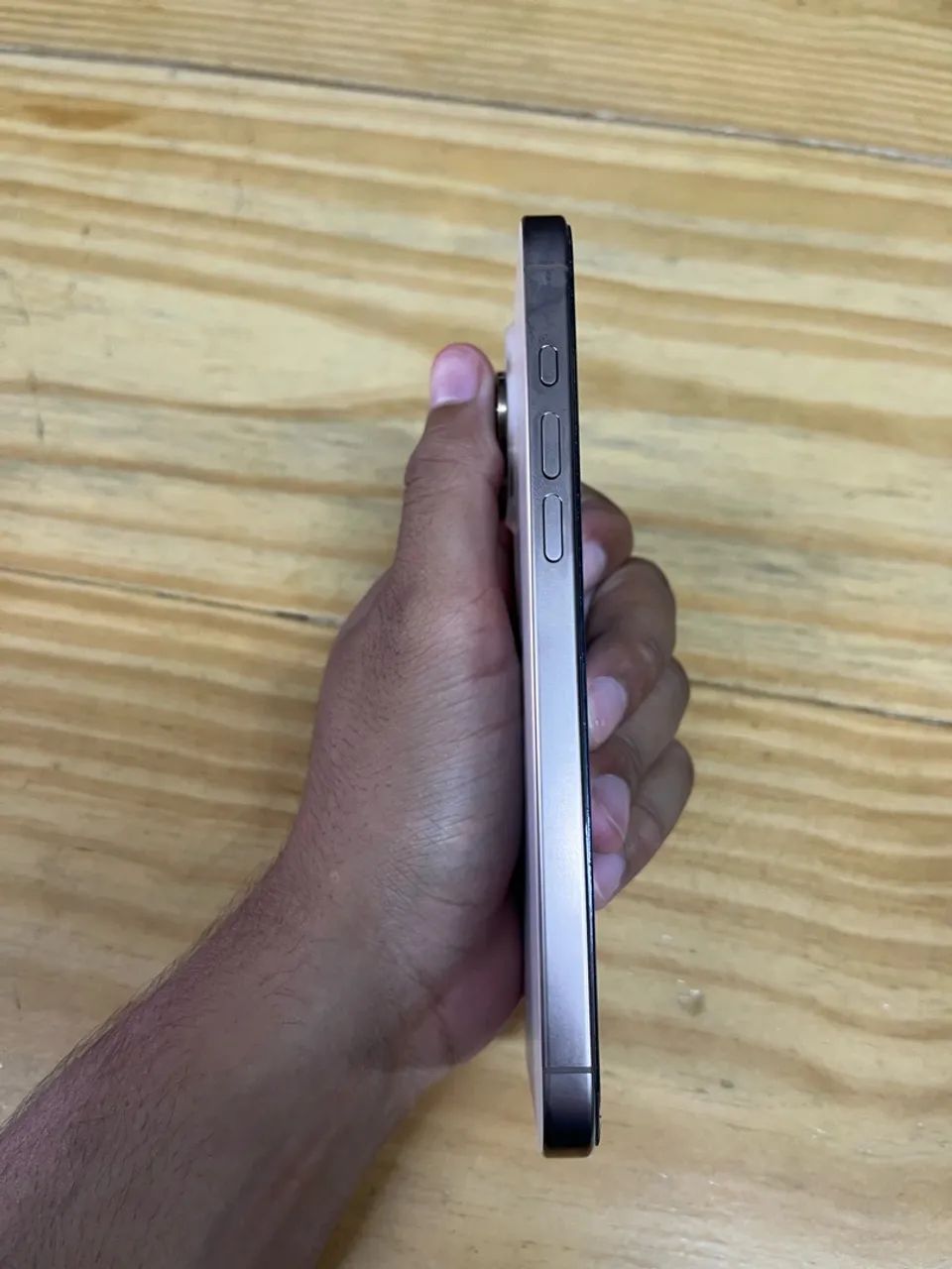 Iphone 16 Pro max  - Foto 5