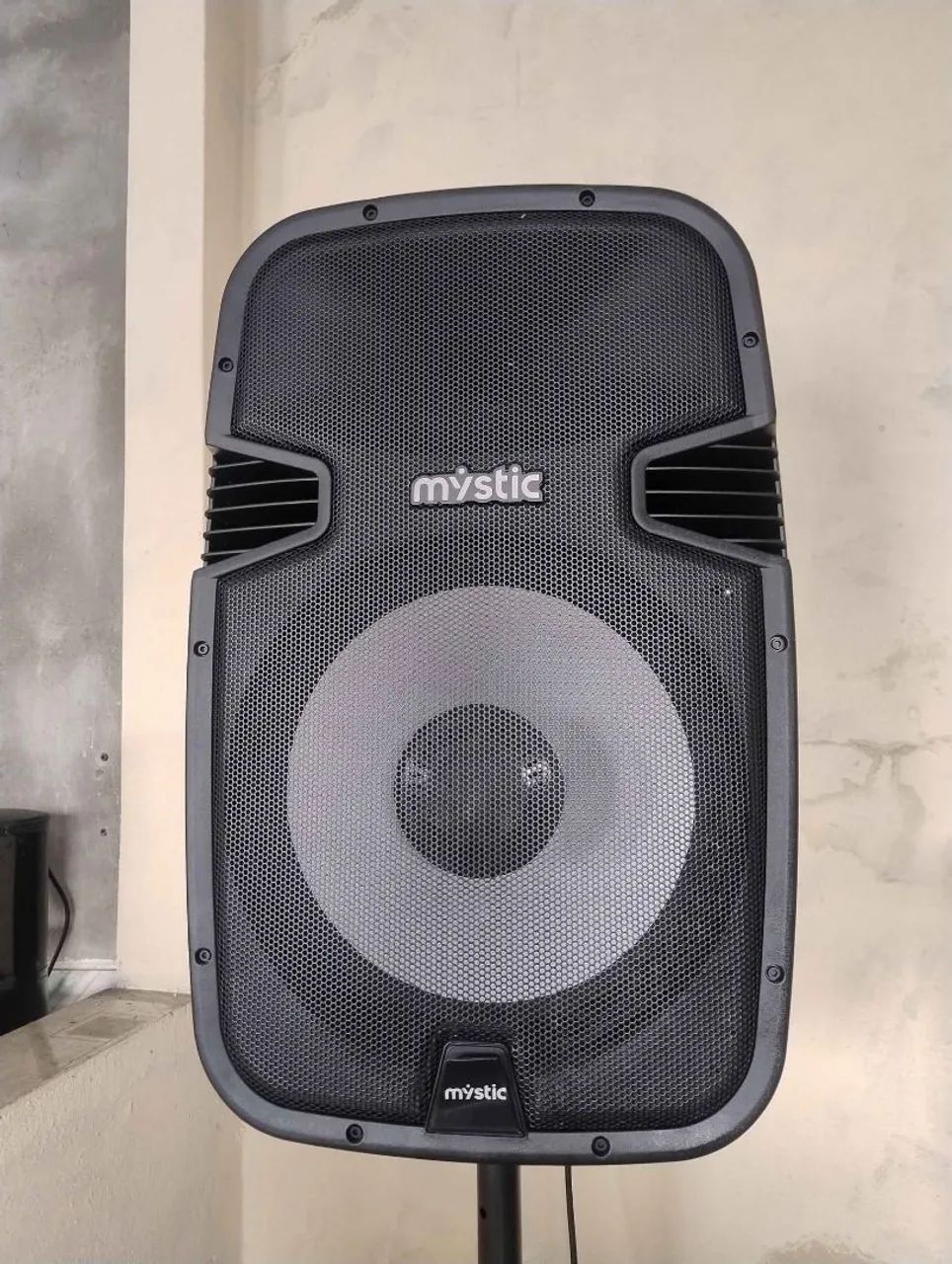 Vende se caixa de som 