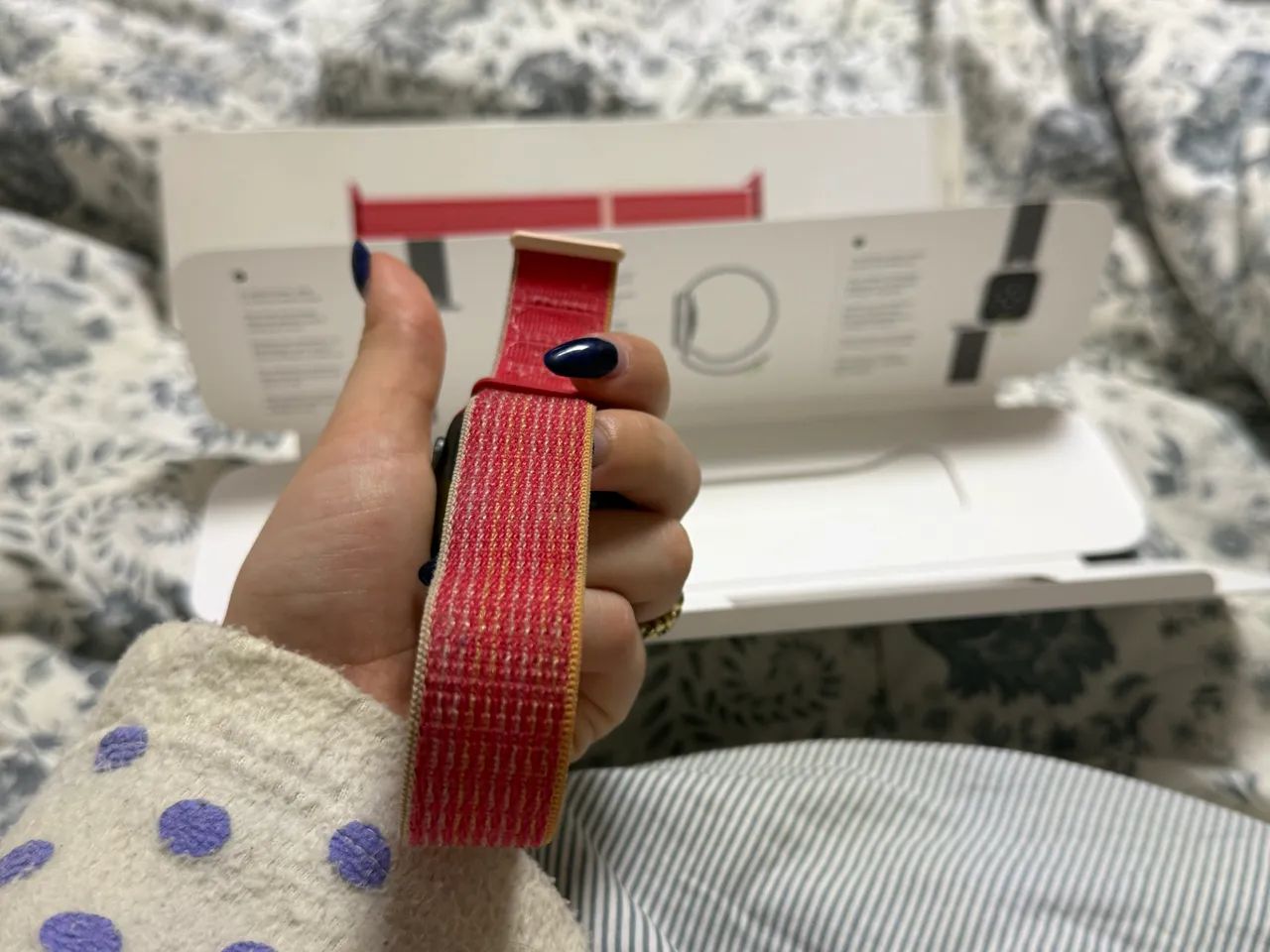 Pulseira Apple watch 41 mm vermelha  - Foto 4