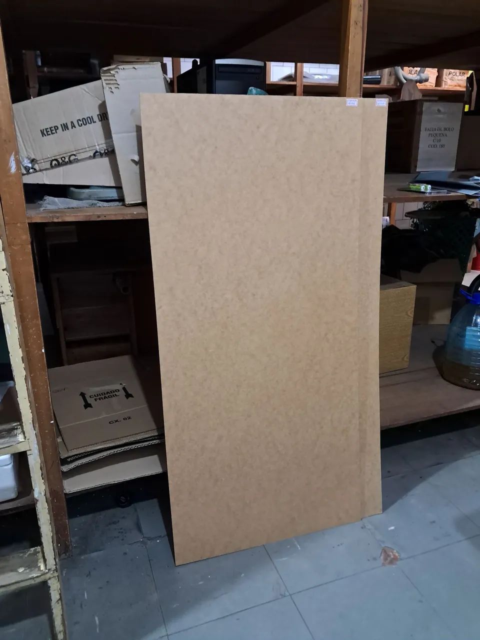 Placa de MDF  0,54 x 1,15 m x 2,5 mm de espessura