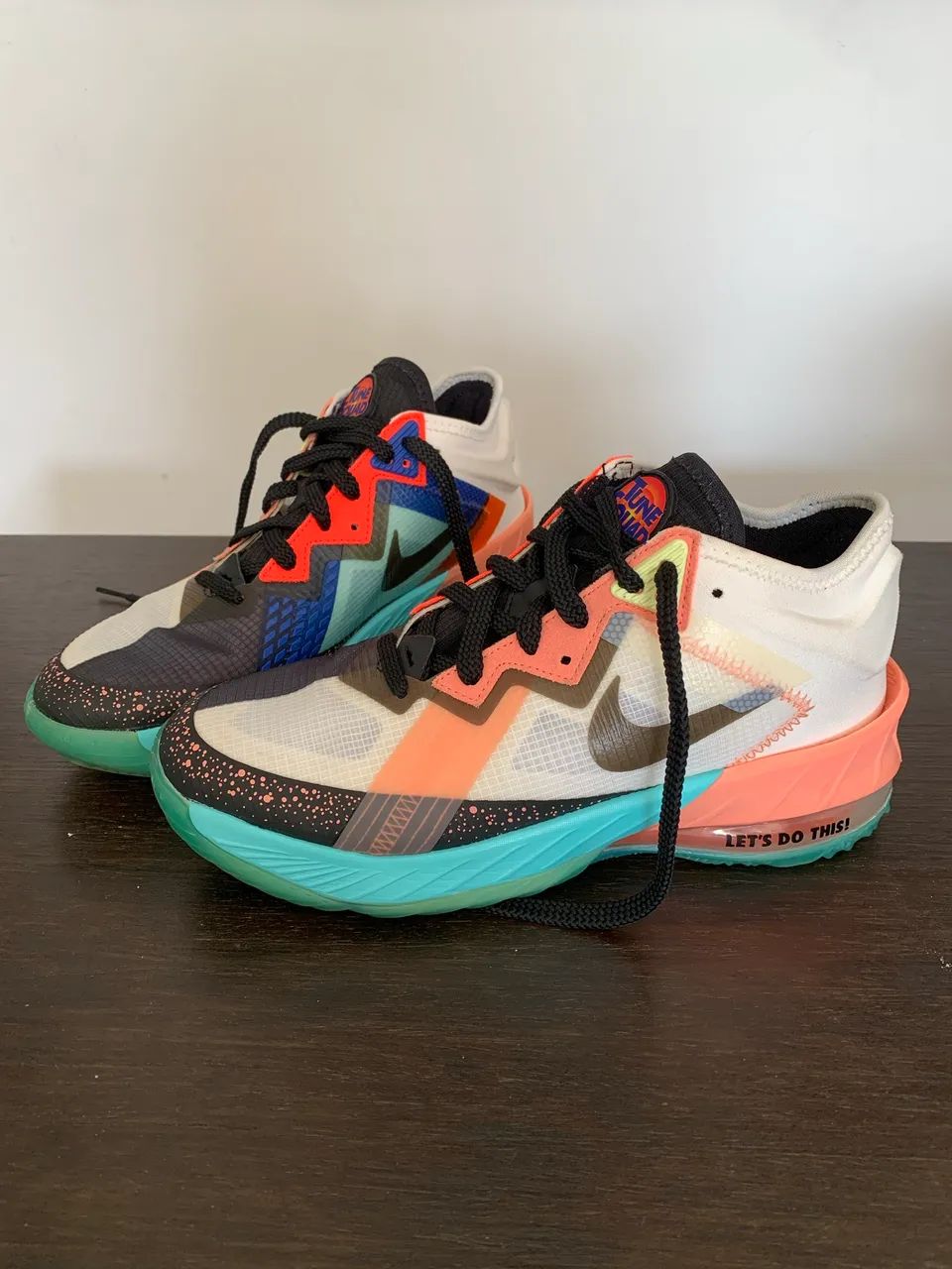 Nike LeBron 18 Low x Space Jam Tune Squad - Calçados Esportivos
