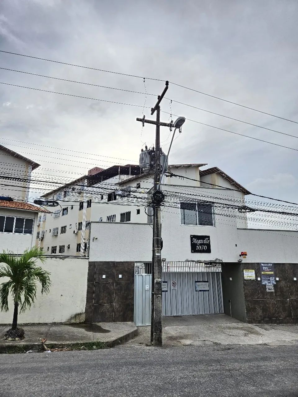 Cobertura no Antônio Bezerra 