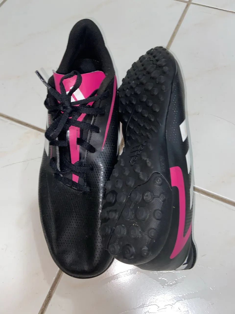 Chuteira Society Adidas Artilheira VI 42/43 - Foto 4