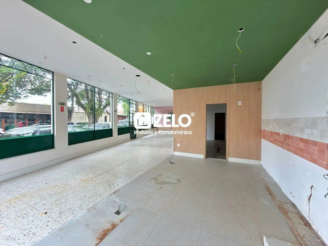Salão comercial/industrial de 320 m² com 9 vagas no Jardim Chapadão - Foto 3