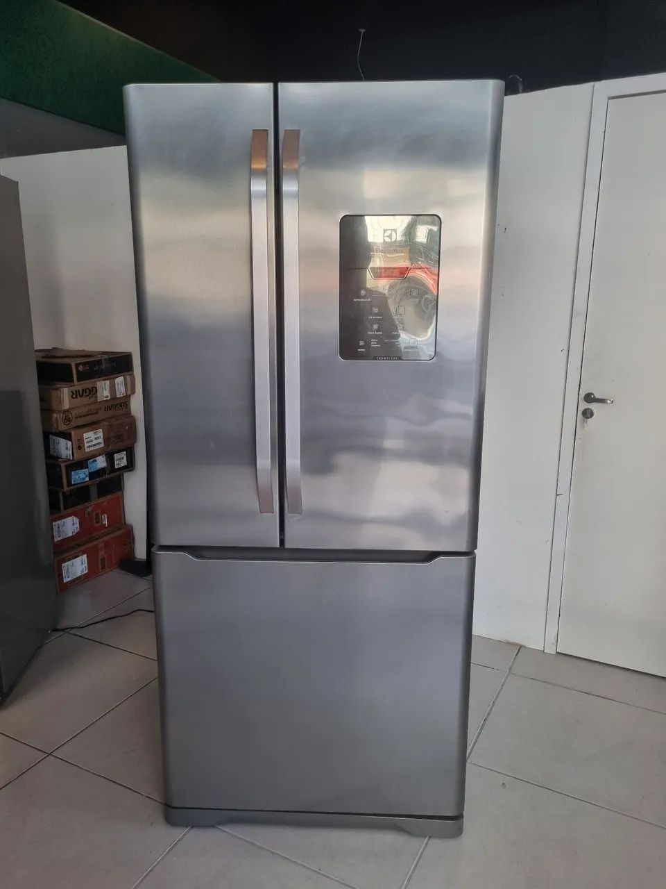 Sy by side Electrolux 590lts
