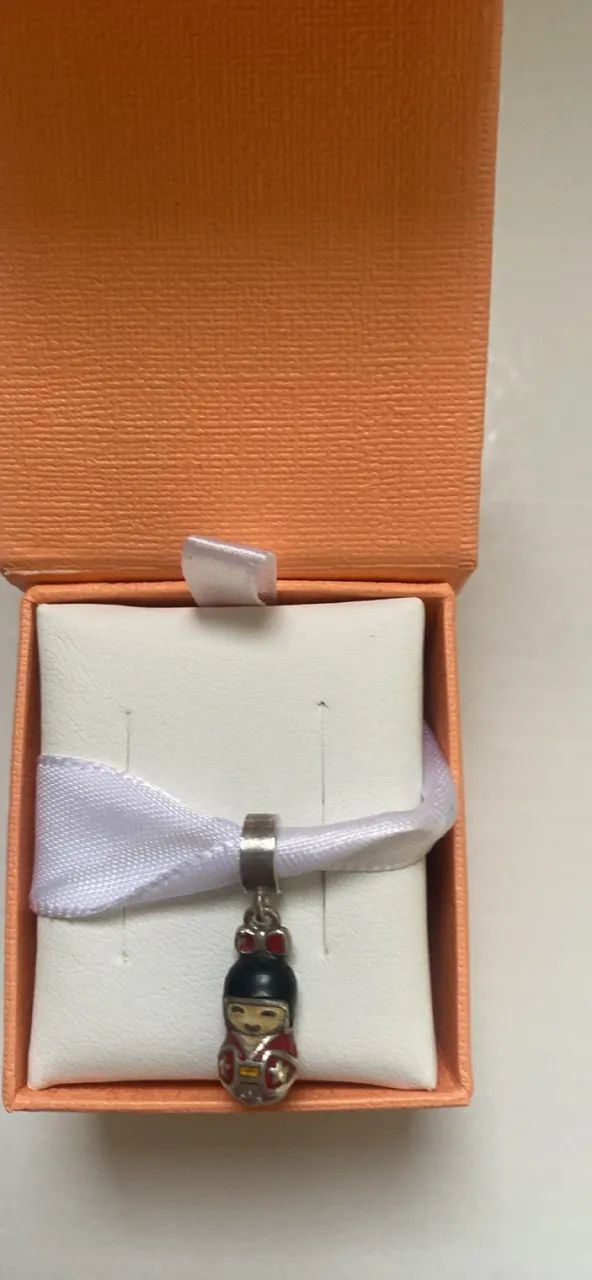 Berloque Japonesinha Vivara 