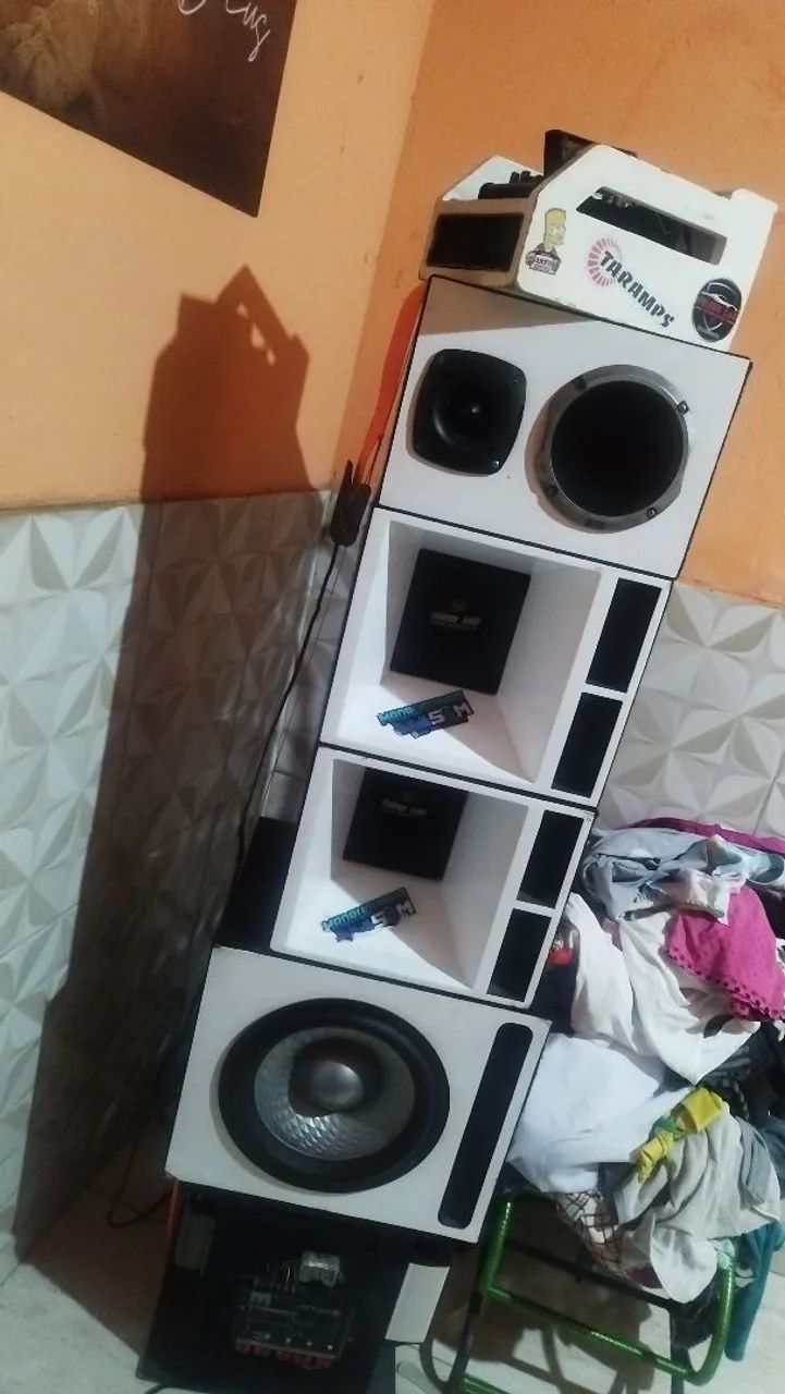 Vendo som automotivo 