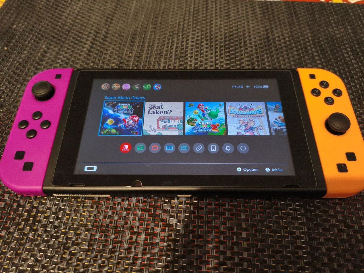 Nintendo Switch v1 destravado (excelente estado)