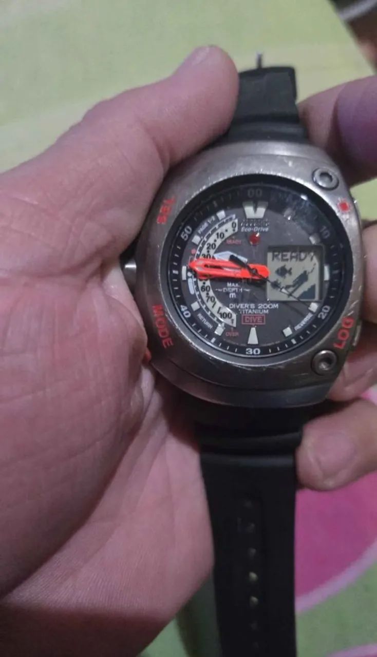 Citizen meia lua Titanium ON - Foto 2
